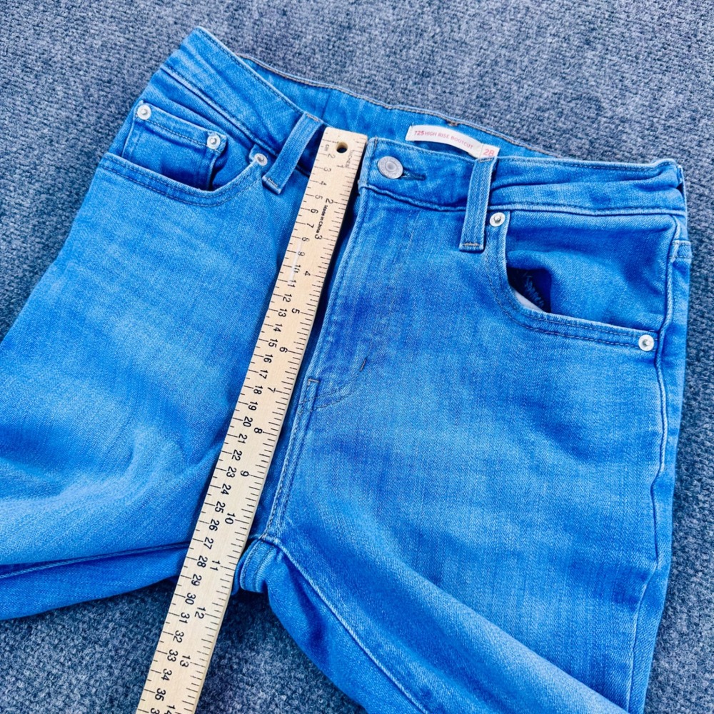 Levis 725 High Rise Bootcut Jeans Womens 28x32 Medium Wash Blue Slim 18759-0086 - Picture 12 of 14